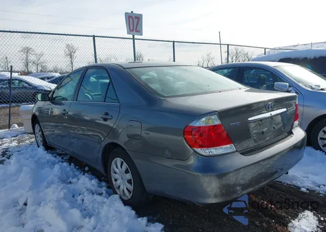 2005 Toyota Camry Le из США, поврежденный, VIN 4T1BE32K95U514709